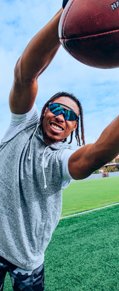 オークリー Crush the Ordinary | Oakley®
