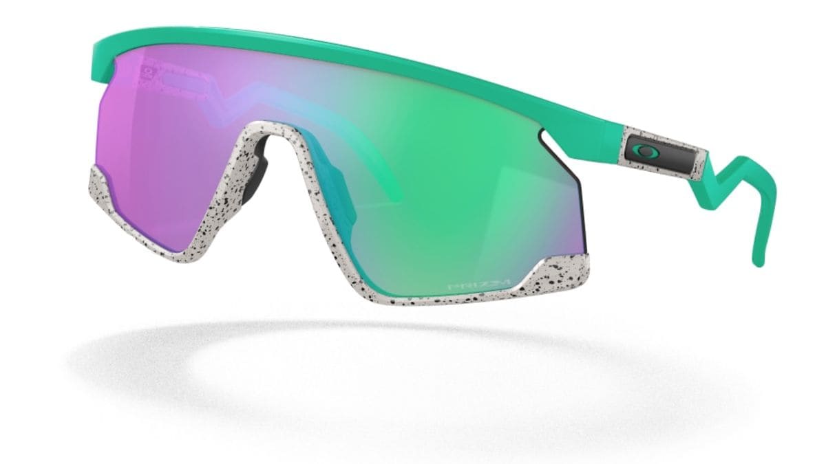 Oakley Personalized Eyewear | Oakley® JP JP