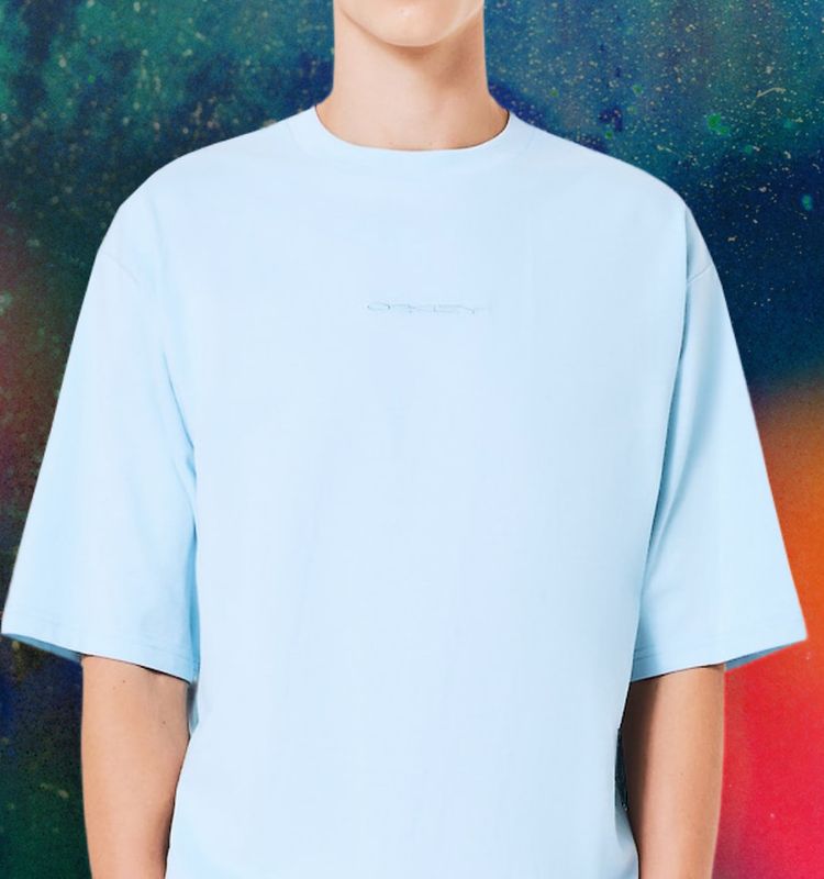 TOPs  Discover adventure-ready tops in the End Of Season Sale.
