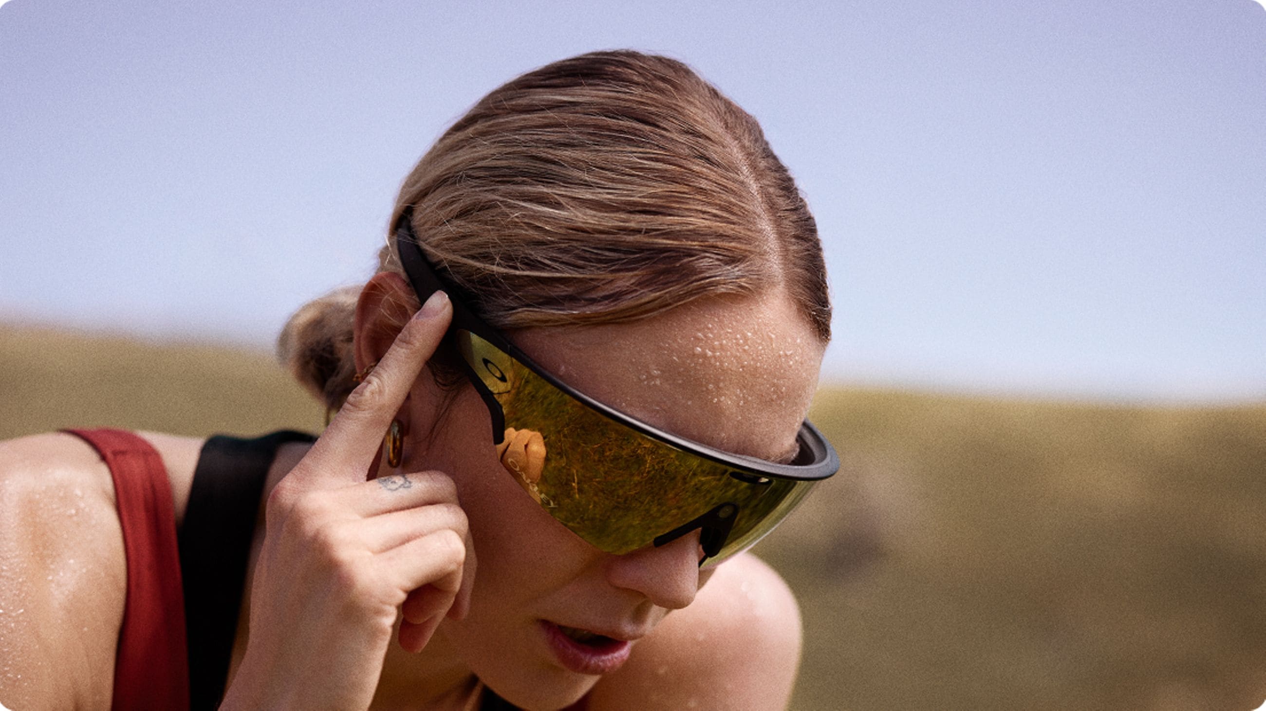 Oakley Meta Vanguard Prizm Sapphire Lenses, White Frame Sunglasses | Oakley®